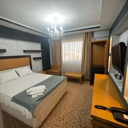 Uenaten Otel Gaziemir Exteriér fotografie